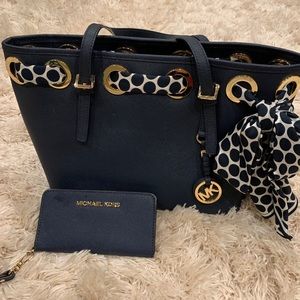 Michael Kors set